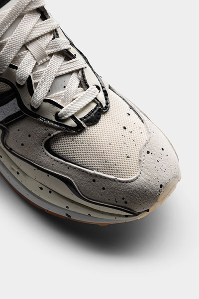 تعاون مميّز بين NEW BALANCE والرسّام والفنّان التشكيلي جوشوا فيدس